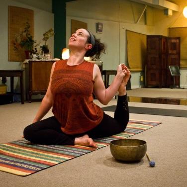 hot yoga vinyasa, deep tissue, thai yoga and watsu aquatic massage