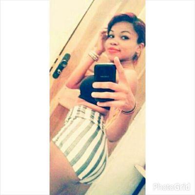 Sou, Fernanda Bianck ♡ .
Moro em São Luis e Coroatá. 
Tenho 17 aninho.
Meu whats 098-9 91715759 lá agnt conversa melhor *--* .
