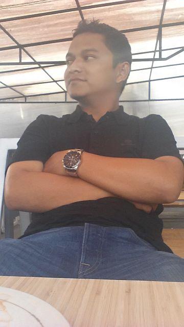 Single n Free