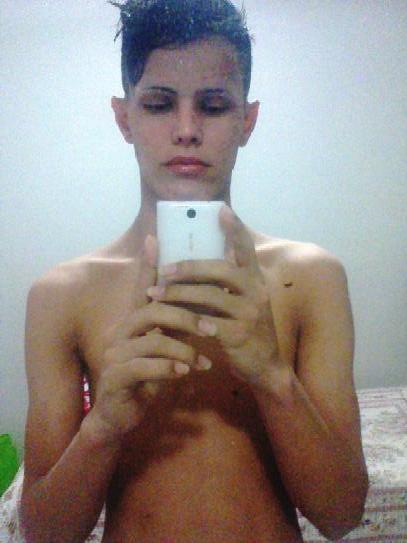 Leosylvaoficial's profile picture. 