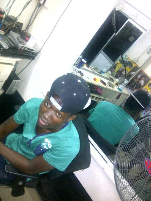 a producer and rapper for booking and enquiry contact +2348067184973 e-mail oolawunmil@yahoo.com