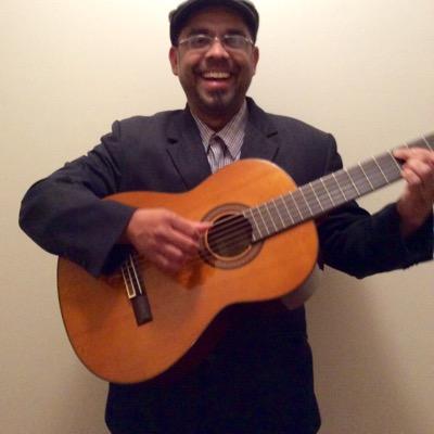 I'm a Melbourne based composer and arranger dedicated to the sweet sounds of plucked strings, be they lutes or harps or pizzicato.