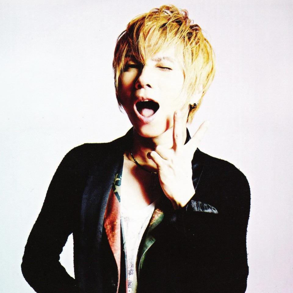 Ｊａｎｎｅ、Ａｃｉｄのボーカリストｙａｓｕ様のツイです。フォロバおねです♥