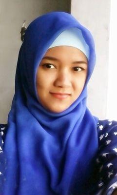 Nama : Noor Maulidhotul Jannah
Tanggal Lahir : 7 Agustus 1996
Alamat : Pati
Sekolah : SMK Kesuma Margoyoso