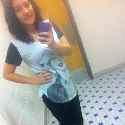 PriceSavanah's profile picture. ...