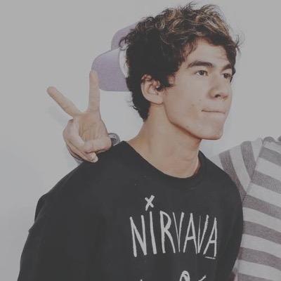 follow from @verifiedljk so follow her ilysm x