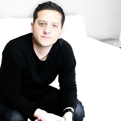Solo tu puedes hacer que el resto de tu vida sea lo mejor de tu vida.