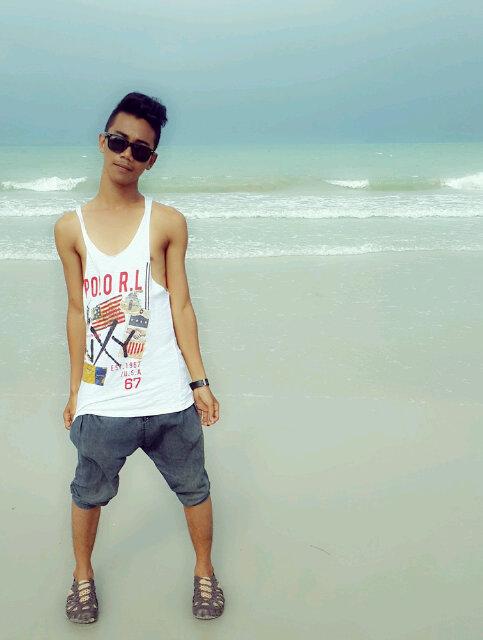 Febriansyah Seniman Muda Kepulauan Riau lahir di Tg.Pinang 5 feb 1993 penata tari di Kab.Lingga PIN 26a1f66b
