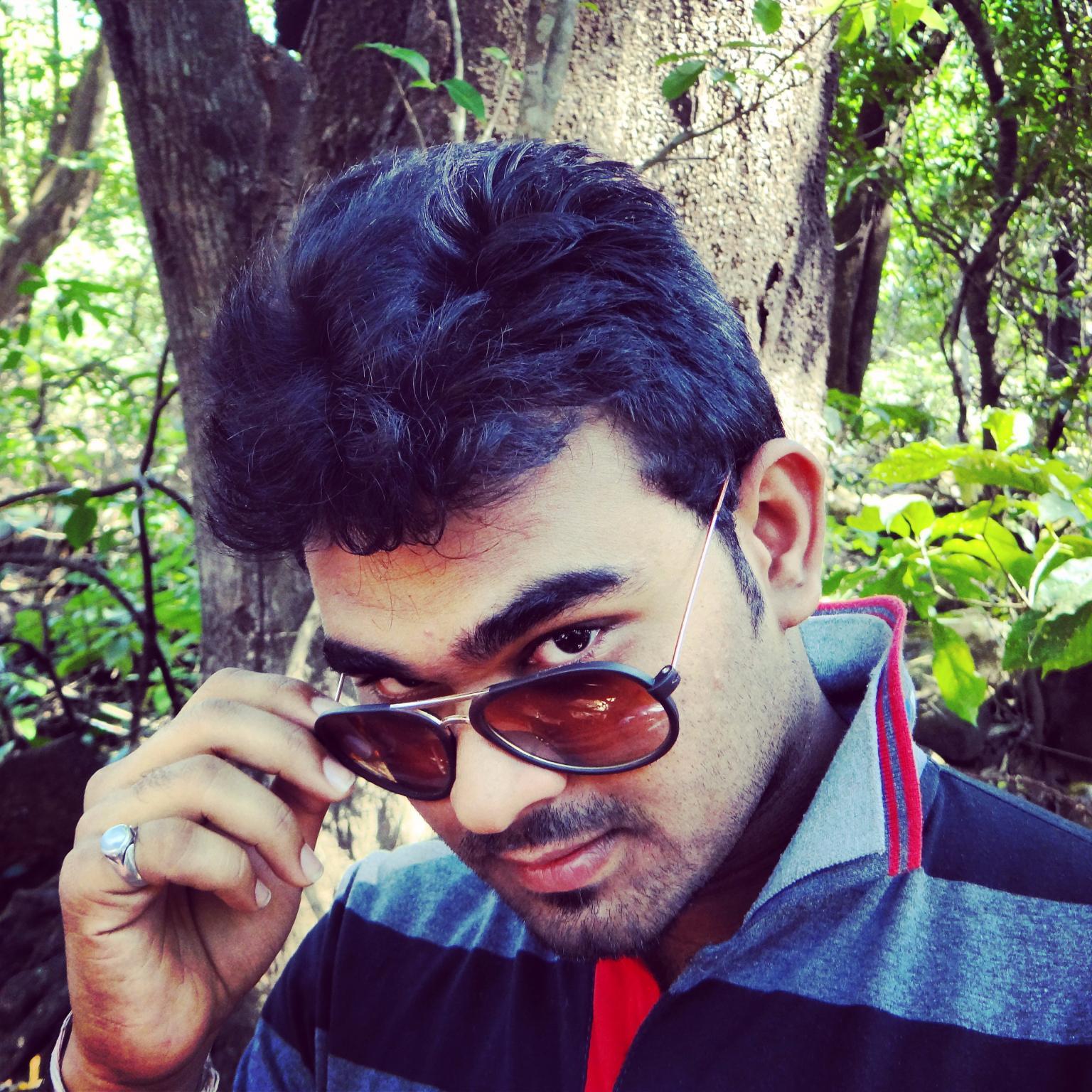 THE CREATOR OF #INFINITE #LOVE CARRYING THE #DEEPEST #HEART! THE MUSIC #LOVER! THE PAIN #KILLER! THE #SMILE-GIVER! THE #LOVE-SENDER! THATS #ME! BEING #ABHISHEK.