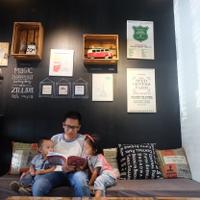 adam yudhistira (@adhamyudh) 's Twitter Profile