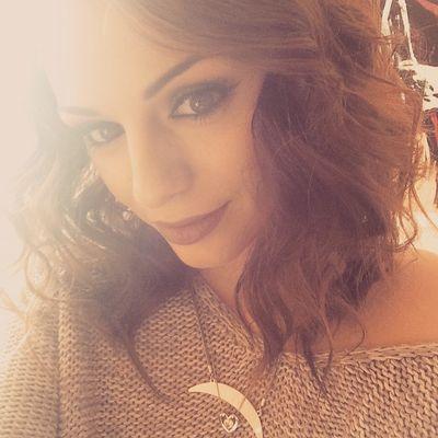Bot who rt Cher Lloyd.                                          @cher_lloy2