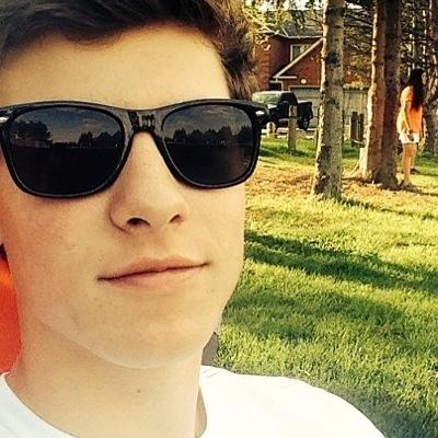 Dallas9Dallas's profile picture. my name is Jake! and im a weirdo according to BARBRAPEACE!! XD