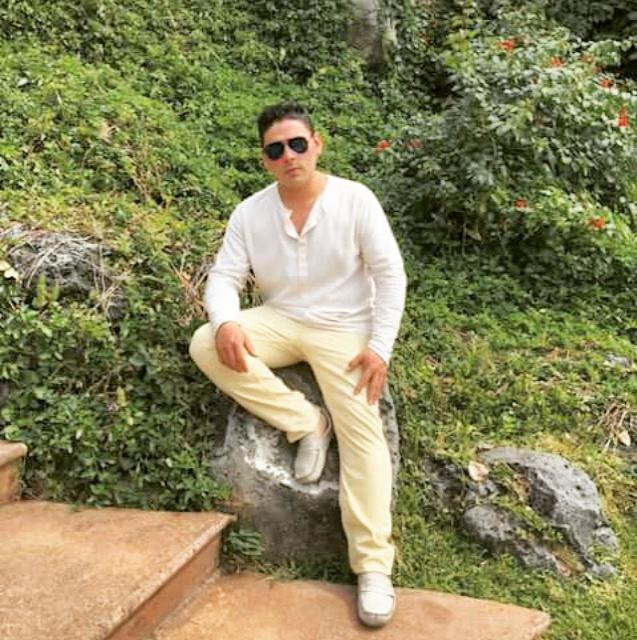 adairb51's profile picture. no esperes nada de nadie, espera todo de tí.