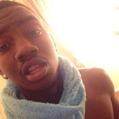 lol you on my page but you Irrelevant to me , dont care bout your feelings ....aint no sorry's✋