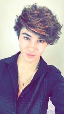 My other account is @Georgeshelleym8 need a follow from @georgeujworld @jjujworld @jaymiujworld @joshujworld and @unionjworld i also NEED to meet them soon