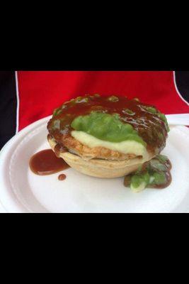 Gislers has been serving the Good people of Brisbane since 1976. We at Gisler's Roadside Pie Cafe pride ourselves on our famous Gisler Pies and amazing service.