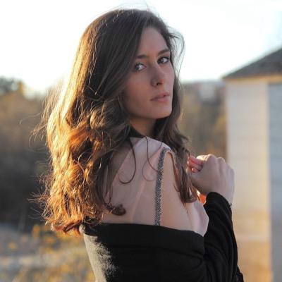 Alba_Santor's profile picture. Actriz en potencia, enamorada de los zapatos y de la vida (a tiempo parcial). Recuerda sonreír siempre, alguien te quiere.