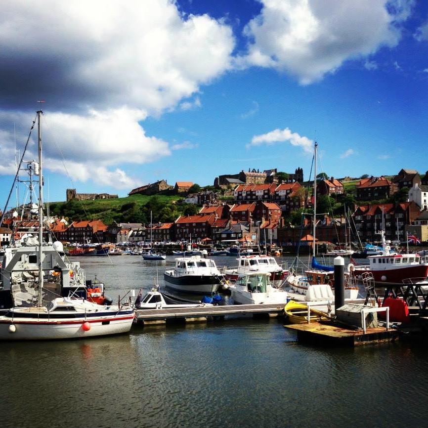 Gold 4 Star Visit England rating. Modern Luxurious Holiday Accommodation stunning North Yorkshire Coast. Famous for Fish & Chips + other things!! VISIT US NOW..