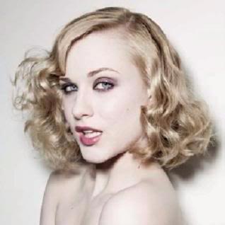 Dark faith's High Madame.   ◊We're all mad here◊  My name is Alice, so please your majesty  #DC #RP
