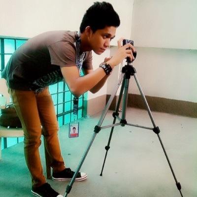 Hi. I really dont know what to write here. Lol
Talented|Sing|Dance|Act|December29
 \m/ Phenomenal tweetss.