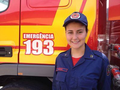 Bombeira Militar, amante da profissão e a espera do pequeno Baby Heitor!