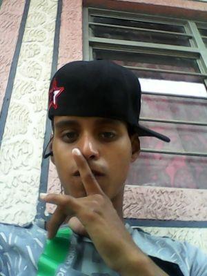 valenth666's profile picture. sentimiento lealtad (SL) VALLE