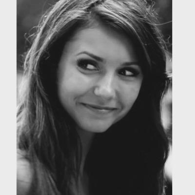 ~ Humaine ~ || soeur de Jeremy Gilbert