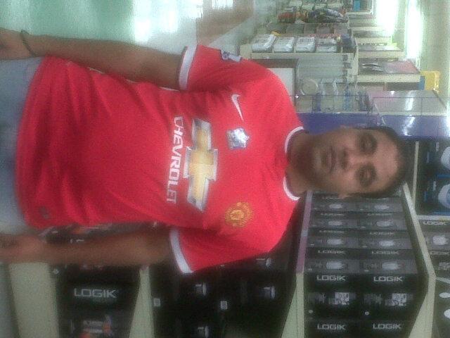 ZohebShabally's profile picture. Glory glory man utd