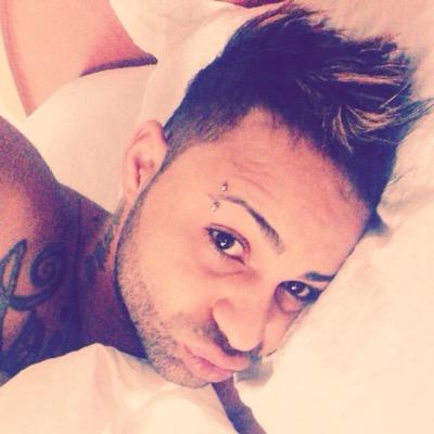 AhmedAhmedayan's profile picture. Hy all,,