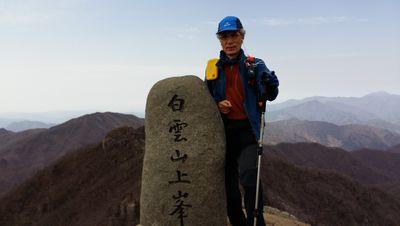 우리 후손들에게 민주주의의 맛을
 물려주고 싶은 80세 노인으로
 어용댓글 논객인 문빠
더불어민주당 진성당원