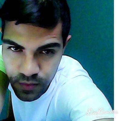 Ingeniero químico de profesión, guaro de corazon digo lo que pienso, amante de la verdad, cristiano x conviccion y de influencias judias... SUPERHUMANO