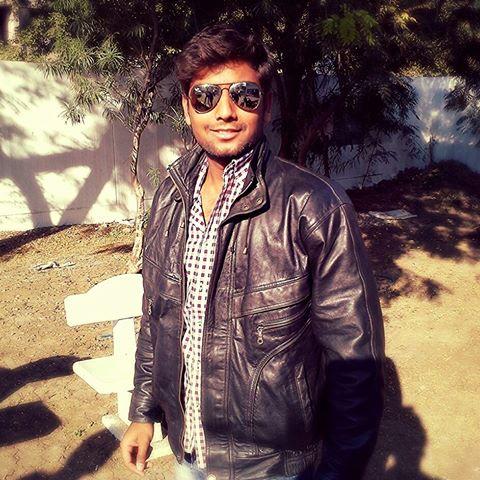 saketpurohit06's profile picture. सनातनी 🚩