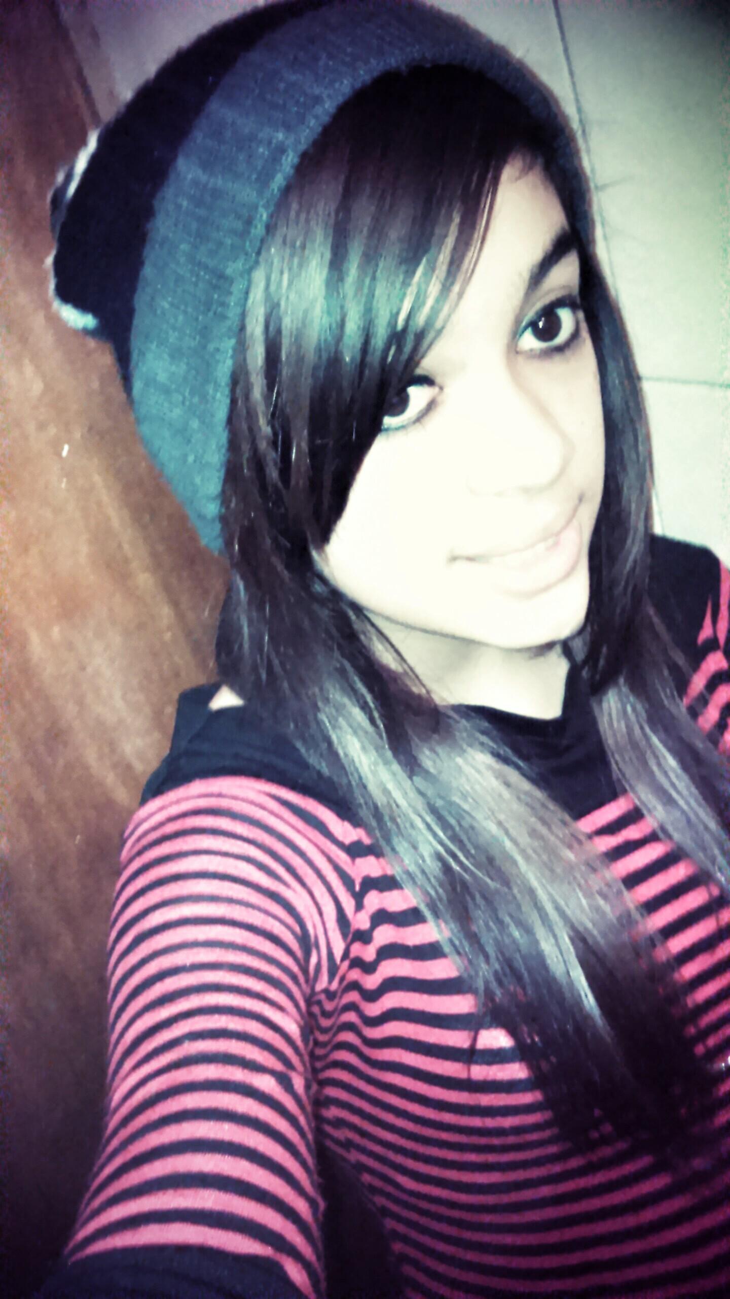 BVB, AA, Bmth, follow my lead, evanescence, korn, suicide silence, pierce the veil, linkin park etc :3