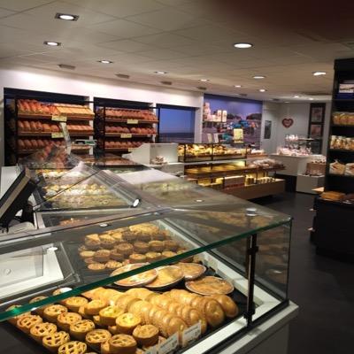 bakkerijameland's profile picture. Bakkerij de Jong Nes Ameland. Brood, banket en ijssalon. Bestellen kan in onze webshop: https://t.co/X8x0Z3BqP8