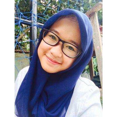 Instagram: septiani_nadia Path: nadia puji septiani