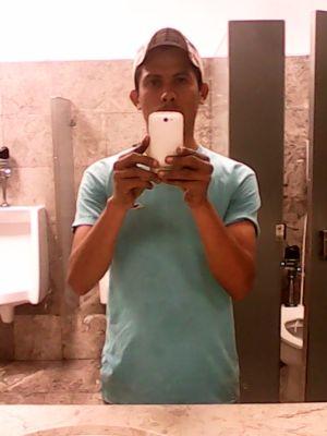 Flakitoo90's profile picture. 