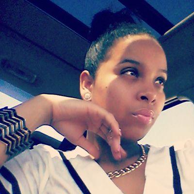 HellaRiggy's profile picture. Determined to live my life HAPPY and DRAMA FREE ♓️ So that means I'm kinda CRAZY.