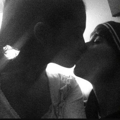 NatsgelyIlse's profile picture. Ella Lee, Tiene idolos, Solo escucha muisca en ingles, Prefiere quedarse a administrar paginas de esos chicos en lugar de salir, ¿Rara? Claro que no, Diferente♥