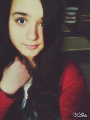 MelekUygun6's profile picture. yalnızlık paylaşılmaz, paylaşılırsa yanlızlık olmaz:)))