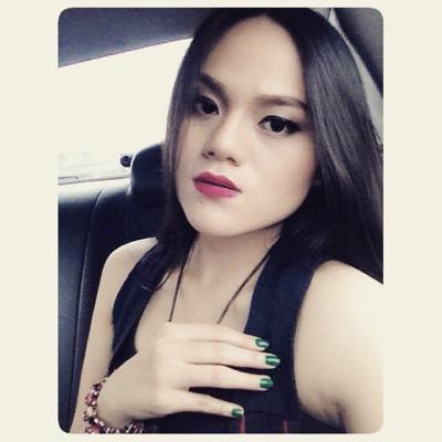 -This is my story,part of my life ♡ -
-Pink Addict ♥ -
-Freelance Make Up Artist -