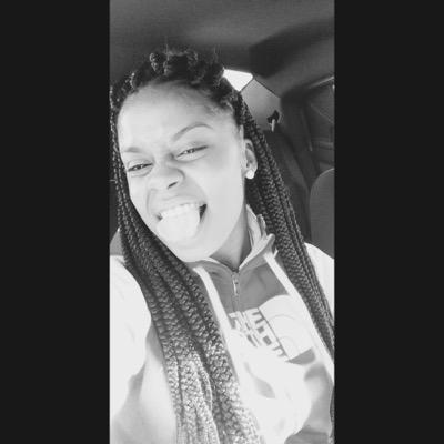 TaylorDenise___'s profile picture. 