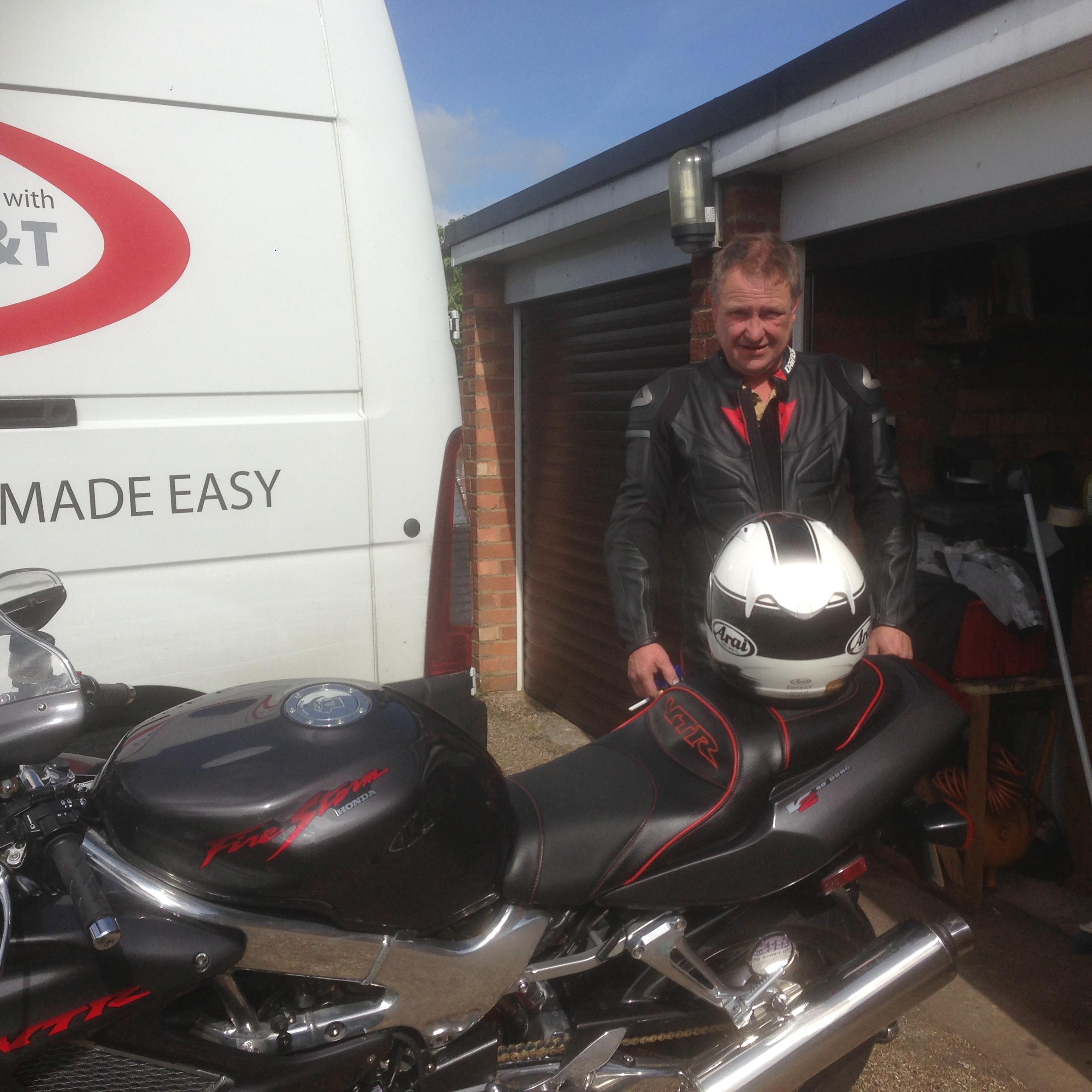 ianedavy's profile picture. 