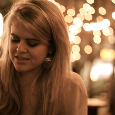 _alexistexas_'s profile picture. canine mother (she/her)