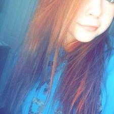 Profile Picture of Emma Danielle (@HennesseyEmma) on Twitter