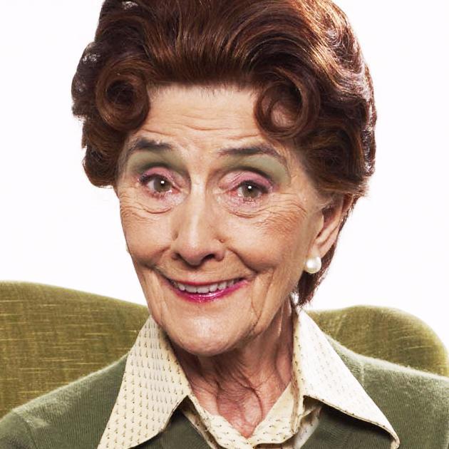 Pepita Mosset. Solsonina enamorada de la Mare de la Font, les revetlles del Camp i la Trobada d'acordionistes. Llumanista radical.
