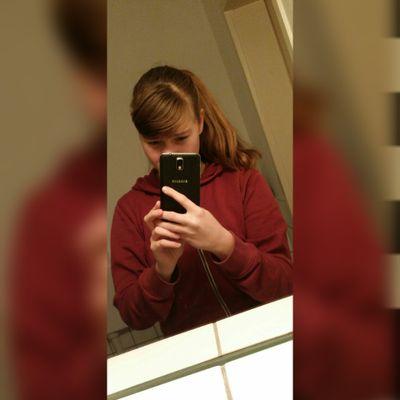 ronjaschneider4's profile picture. 15 || Fußball