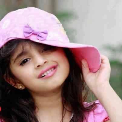 100%follow back........... hey retweet my tweets......... I will retweet back.....✌✌...