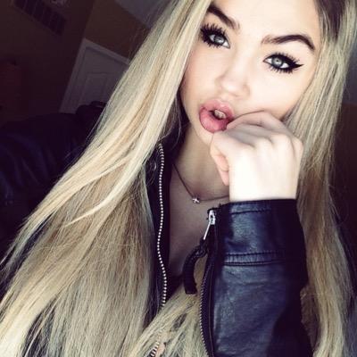 acct deleted at 12k • dallas, tx • 17 • bisexual