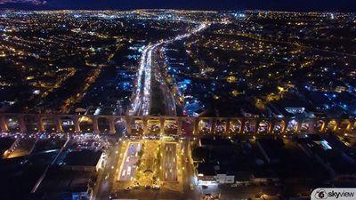 AT_IT_Tron's profile picture. Cinefilo; bibliófilo, con uP 80286 y coprocesador matemático.  Buscando la misión, día a día