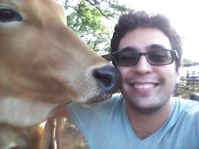 MarcosBraganca1's profile picture. Nasci, cresci (na vertical e um pouco para horizontal), estudo pasta realizar meus sonhos e um dia quem sabe, amar e com certeza morrer.